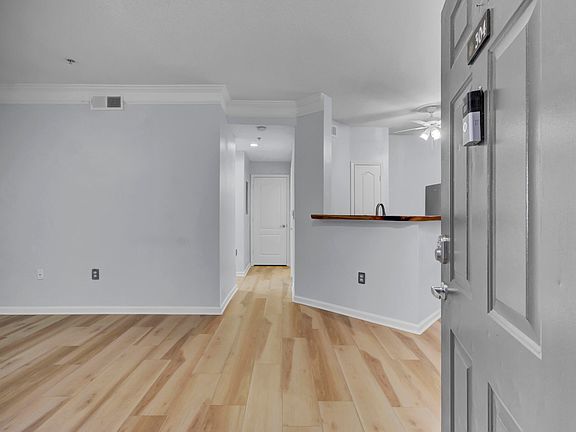 4th image of 1300 Park West Blvd Unit 304