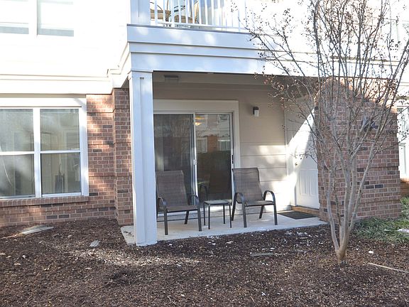 2nd image of 2204 Westcourt Ln APT 109