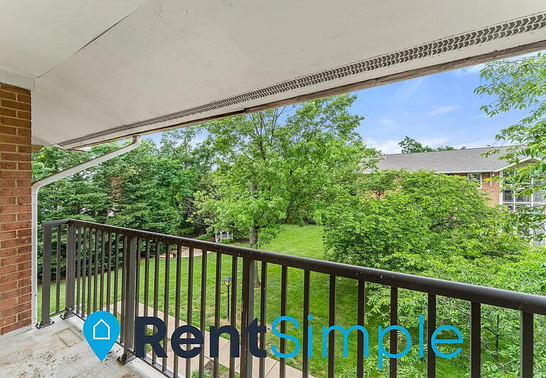 3334 Spring Ln #B40 — Photo 33