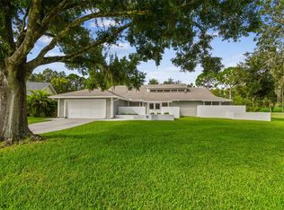 90 Camelia Ct, Oldsmar, FL 34677