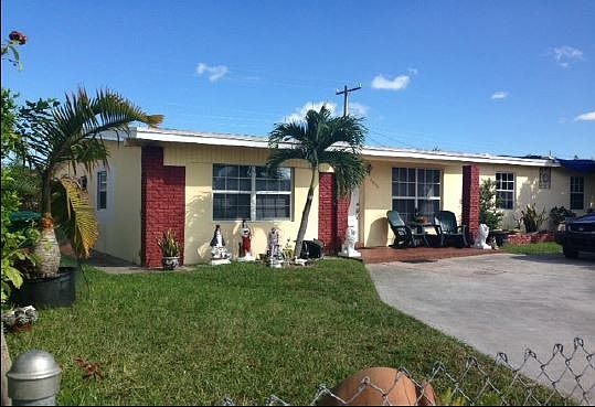 2nd image of 4045 SW 108th Ct