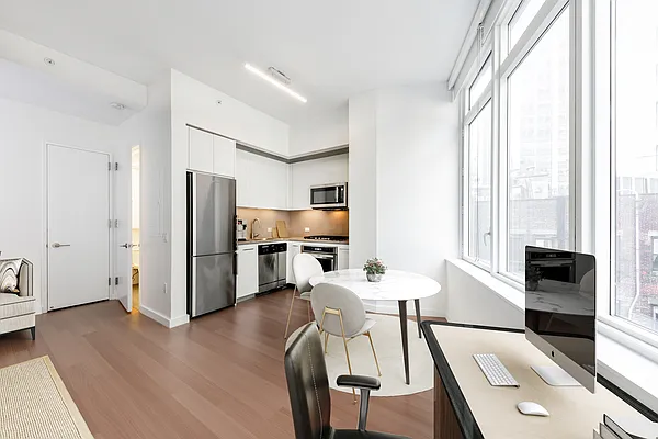 Rented by Douglas Elliman | media 16