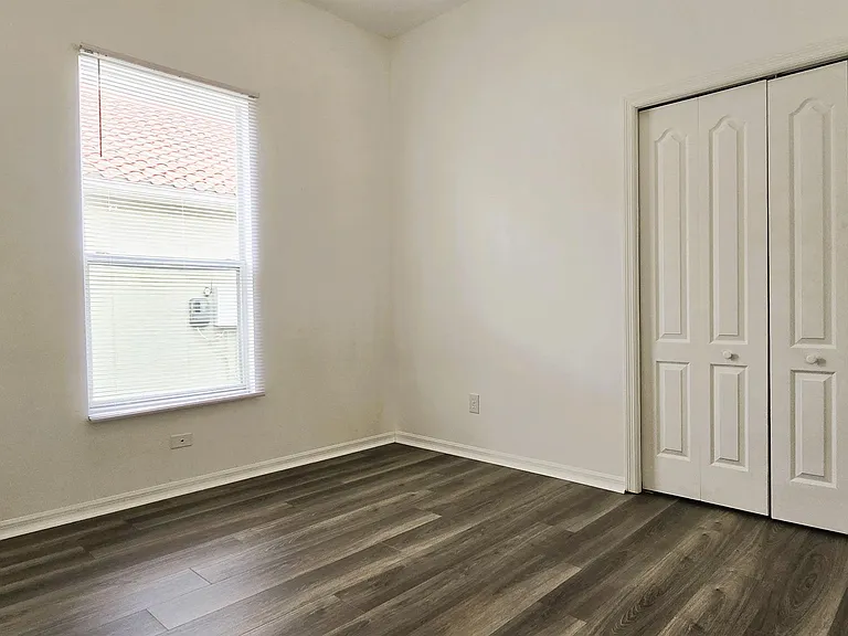 1058 Tuscan Hills Blvd — Photo 11