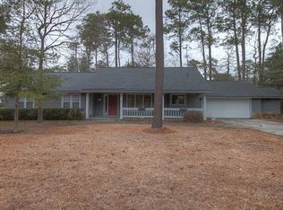 202 Westchester Dr, Morehead City, NC 28557