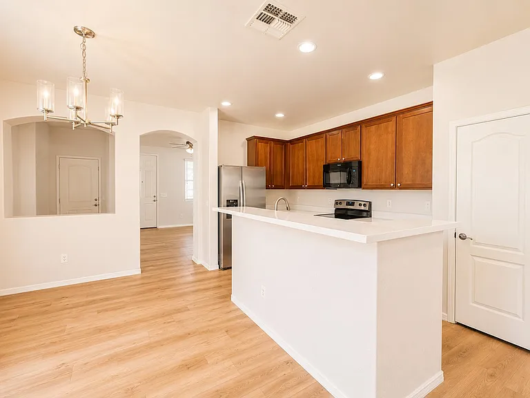 4172 E Santa Fe Ln — Photo 11