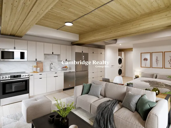 11 Lenox St, Boston, MA