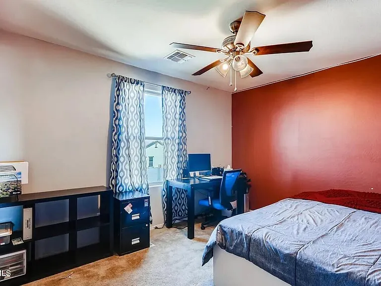 6144 W Freeway Ln — Photo 15