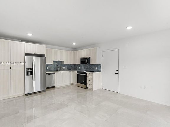 5th image of 14530 SW 261st Ter #1