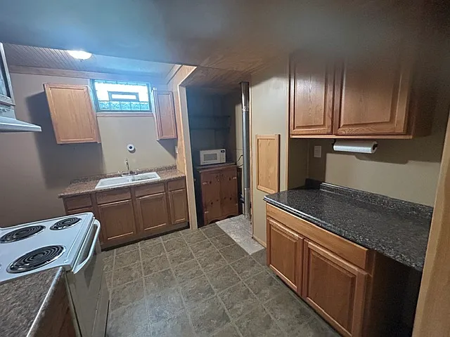 712 26th Ave NE #3 — Photo 9