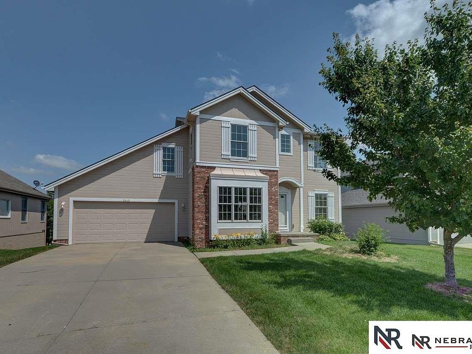 1st image of 5919 N 146th St