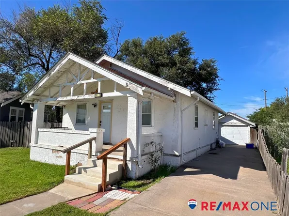 805 N 9th St, Garden City, KS 67846