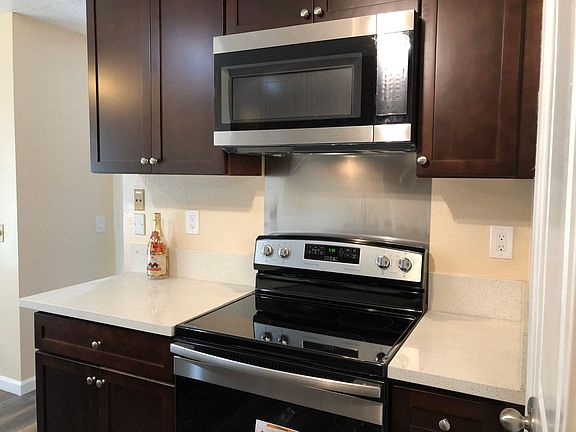 3rd image of 2575 Easton Way