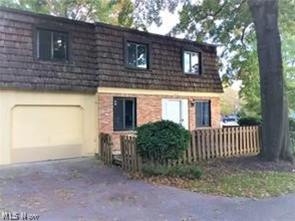 3830 Nautilus Trl, Aurora, OH 44202