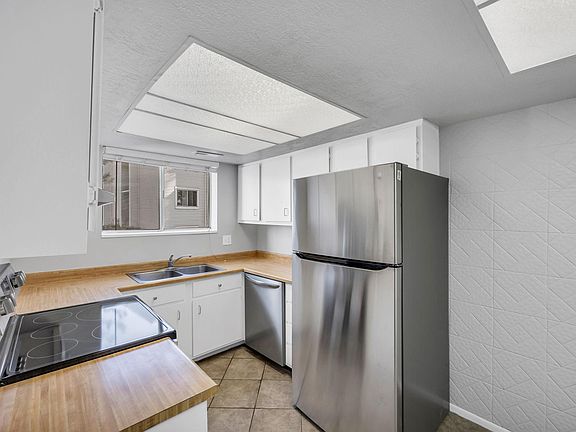 4th image of 1044 E Quail Park Dr APT H