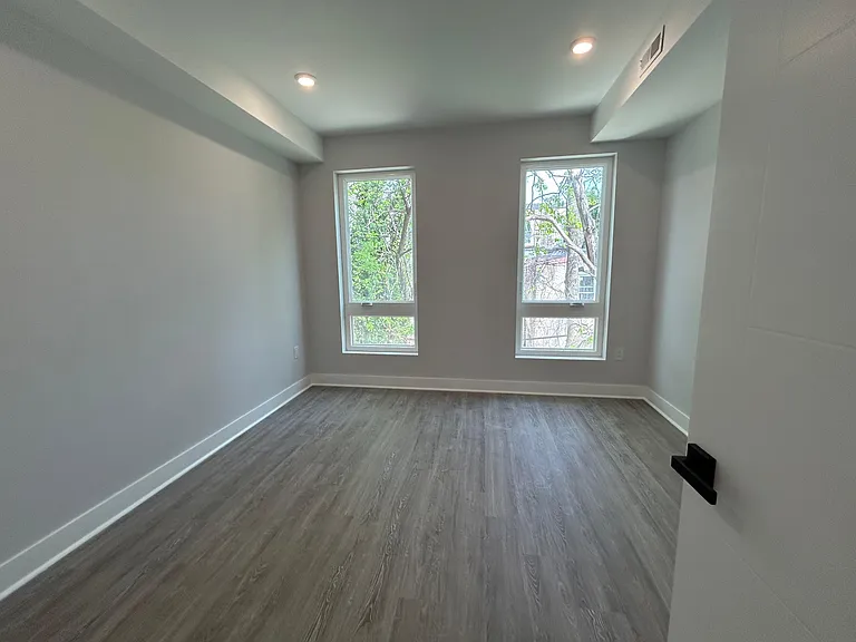 2205 N Franklin St #2 — Photo 8