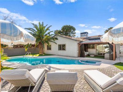 3838 Silent Hill Dr, Las Vegas, NV, 89147