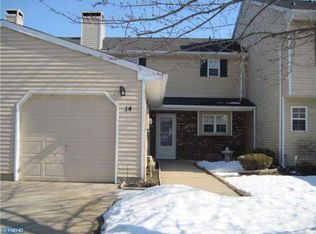 14 Amherst Ct, Bordentown, NJ 08505