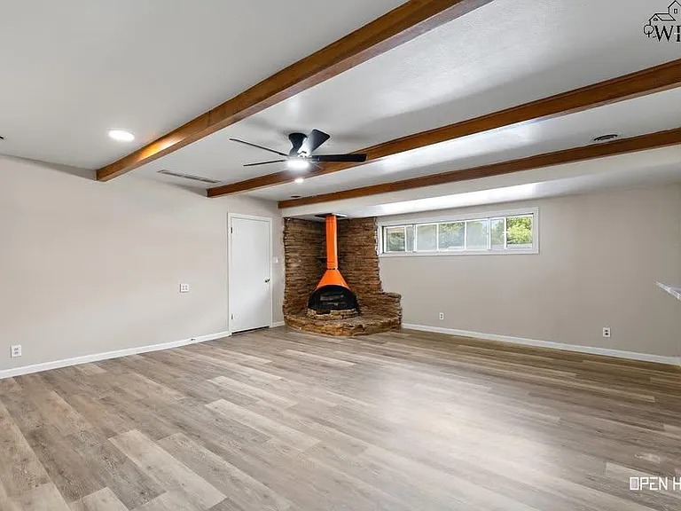 4202 Meadowbrook Dr — Photo 23
