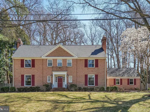 7514 Arrowood Rd, Bethesda, MD 20817