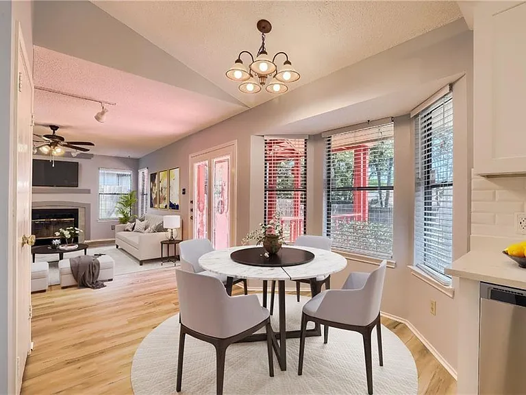 15025 Wells Port Dr — Photo 4