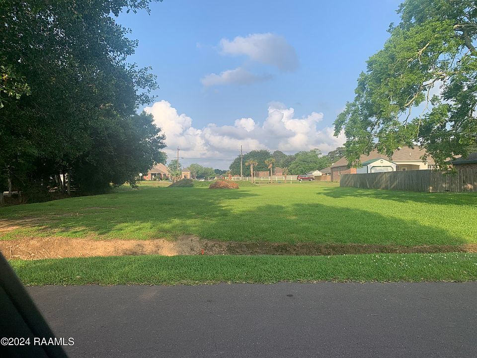 2nd image of 109 Tara Dr