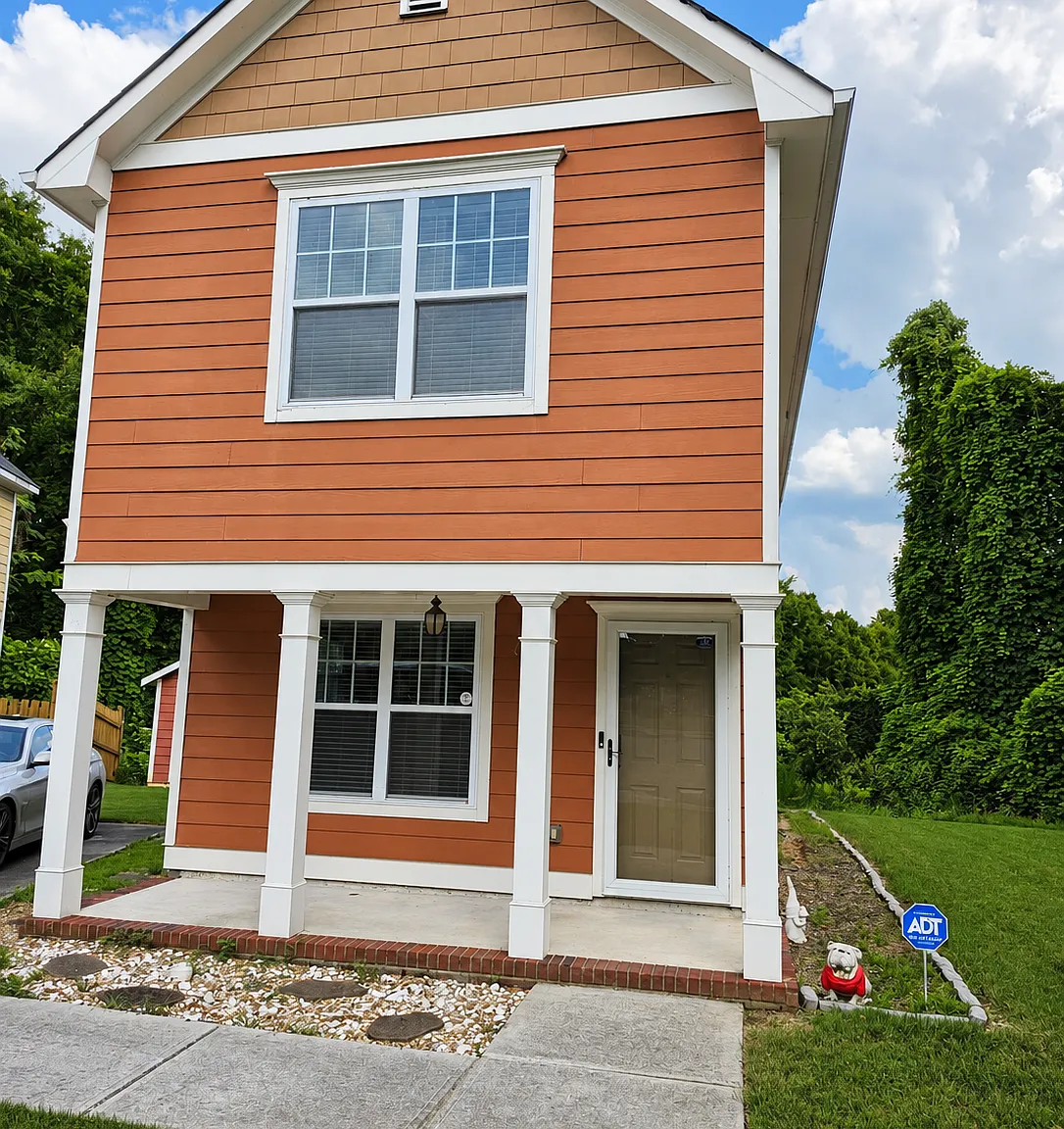 3 bed, 1520 sqft, $2,450 — Photo 2