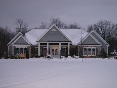 390 Regal Oaks Cir, Aurora, OH, 44202