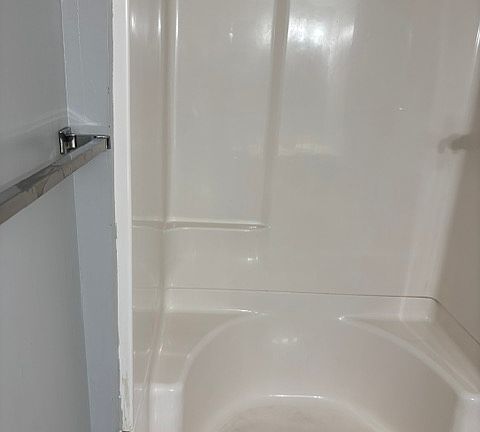 5th image of 4747 Friendship Ave Floor Basement