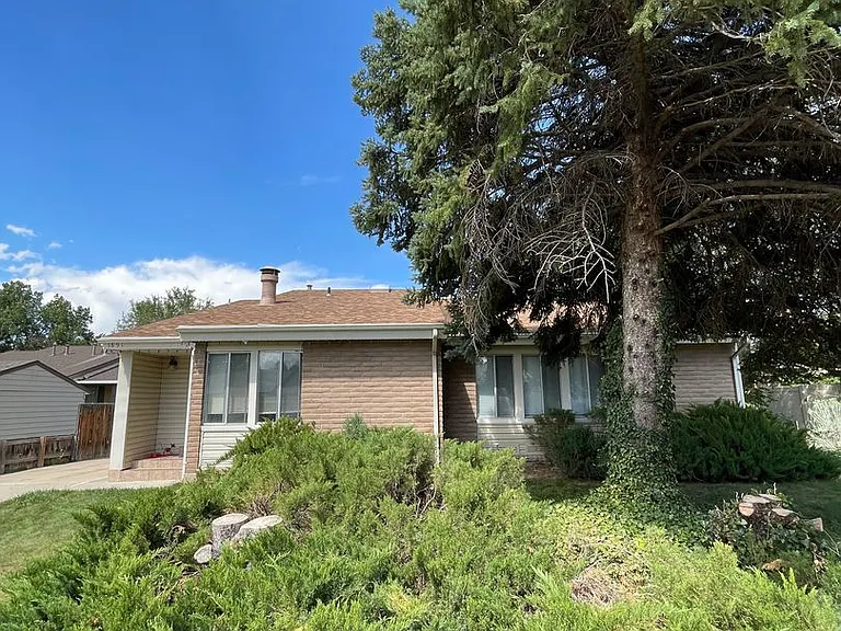 1893 E Jeremy Ct — Photo 3