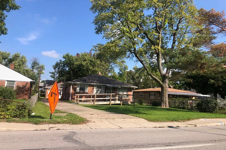 3608 E 34th St photo 1