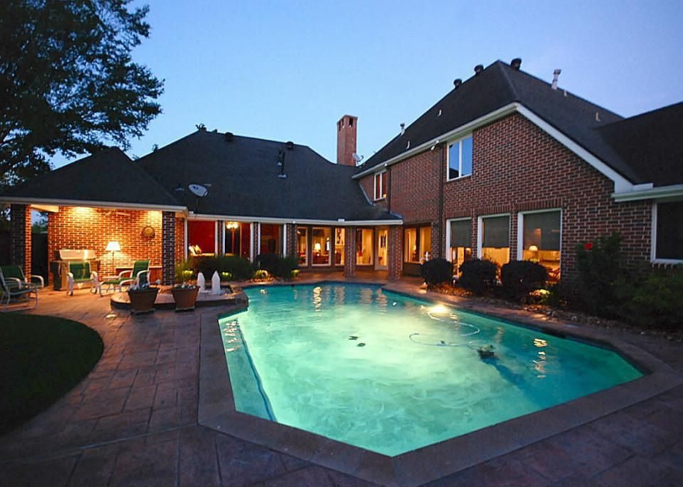 1st image of 38 Clansmoor Ct