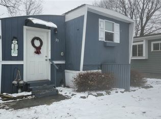 35 Alice Ln, Brockport, NY 14420
