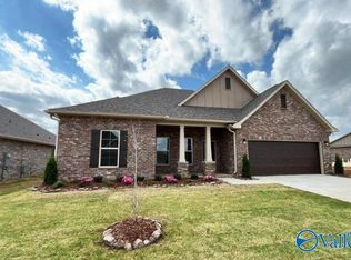 122 Pike Ackert Rd, Meridianville, AL 35759