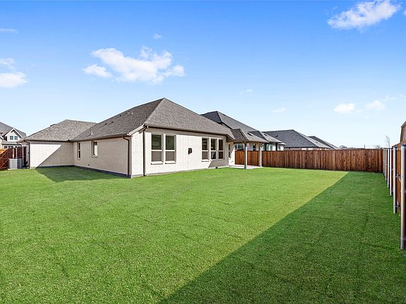 7th image of this home