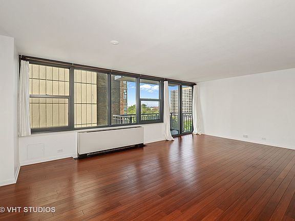 2nd image of 3440 N Lake Shore Dr APT 10E