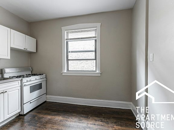 3rd image of 3504 W Grace St #1