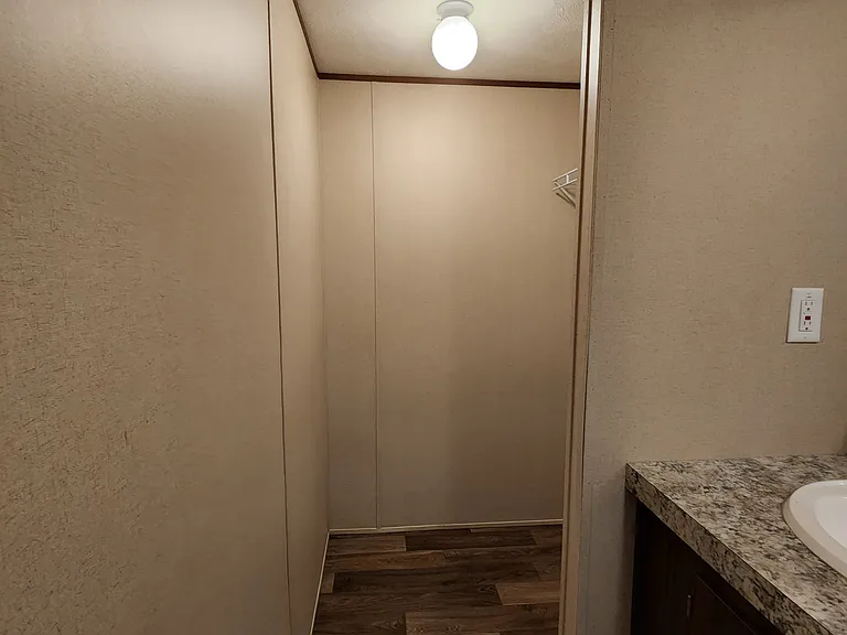 Hudson Haven Mobile Home Community — Photo 38