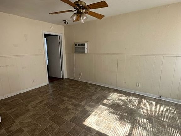 2nd image of 1501 Shelton St