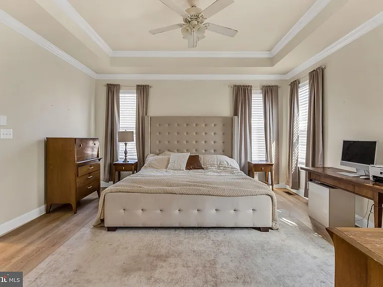 23636 Hansel Ct — Photo 32