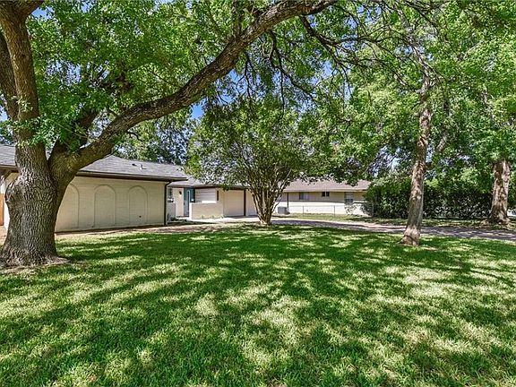2nd image of 5501 Claymoor Dr
