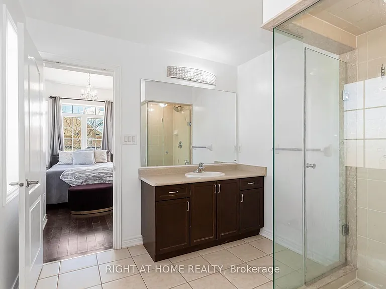 22 Vanwood Cres — Photo 20