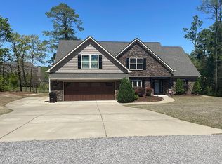 45 Pelican Ct, Sanford, NC 27332