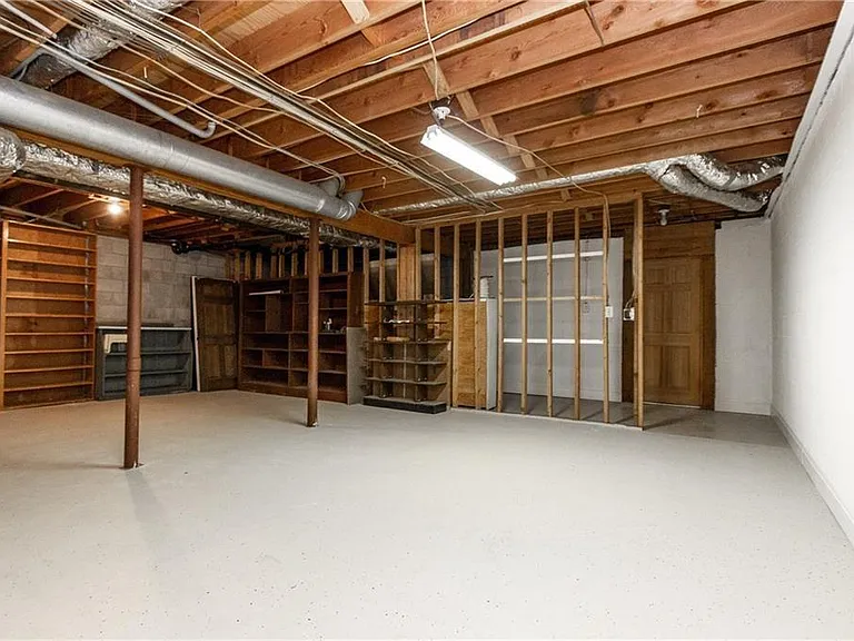1365 Timberland Dr SE — Photo 41