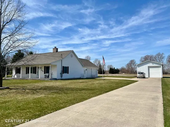 2236 S Reese Rd, Reese, MI 48757