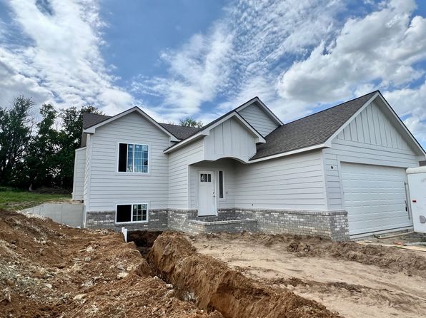 1213 Saint Patricks Dr