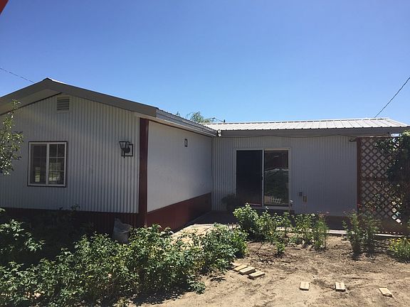 2nd image of 526 S 2nd St