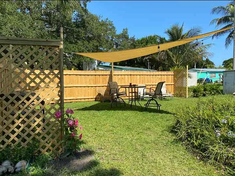 1590 5th Ct — Photo 27