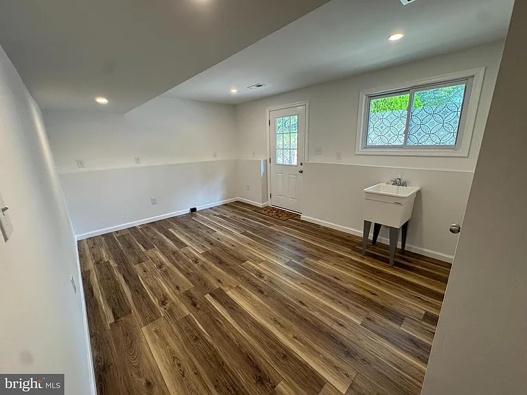 14 Cardinal Dr — Photo 17
