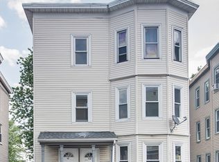 427-429 Ferry St, Everett, MA 02149