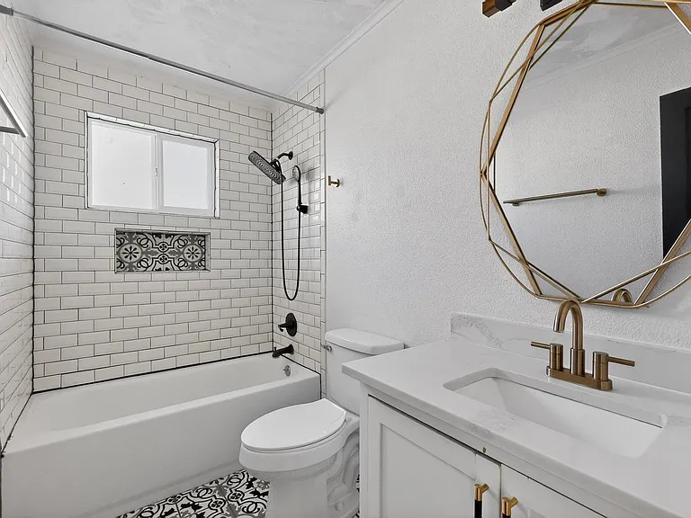6203 Trowbridge Dr — Photo 21